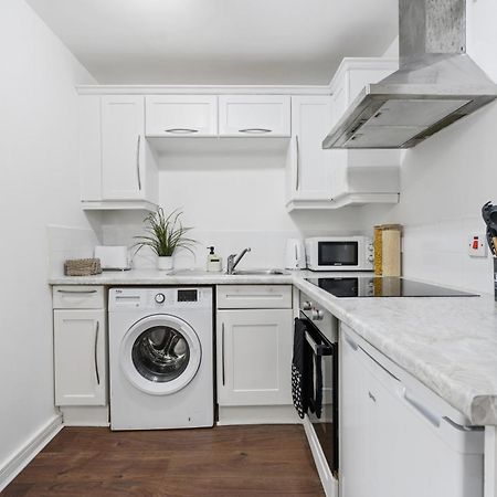 Modern Studio Near City Centre Манчестер Екстер'єр фото