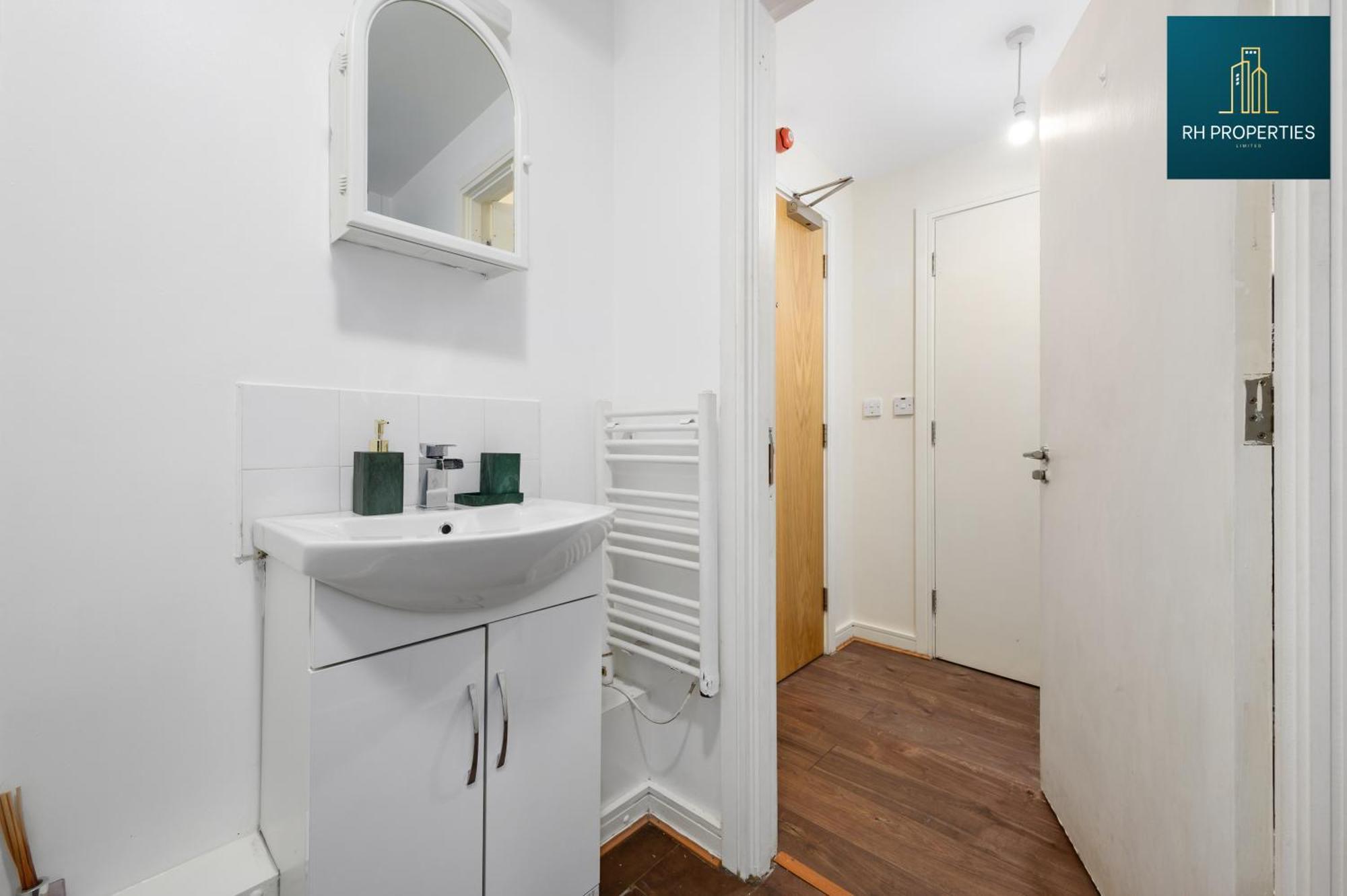 Modern Studio Near City Centre Манчестер Екстер'єр фото